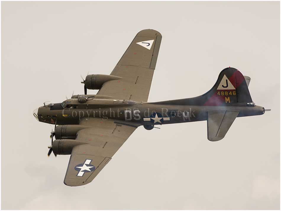 Boeing B17 Flying Fortress Pink Lady
